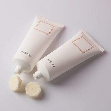 Flexible Soft Squeeze Face Cleanser Tubes for Skincare Packaging