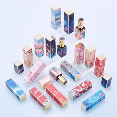 Chinese-style luxury square lipstick tube with elegant design