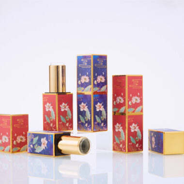 Chinese-style luxury square lipstick tube with elegant design