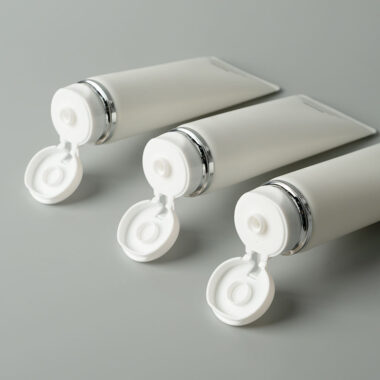 Minimalist Face Cleanser Tubes for Cream and Wash Packaging