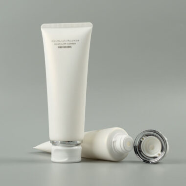 Minimalist Face Cleanser Tubes for Cream and Wash Packaging