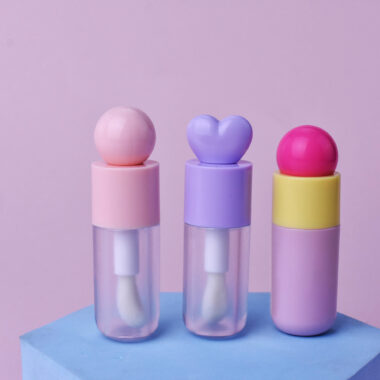 Factory direct empty lip gloss tubes in various custom styles