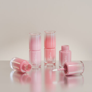 Factory direct empty lip gloss tubes in various custom styles