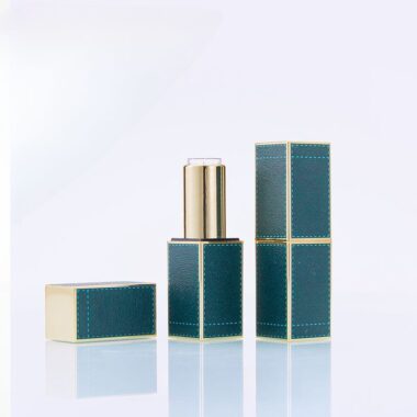 Luxury magnetic lipstick tubes in custom colors and finishes