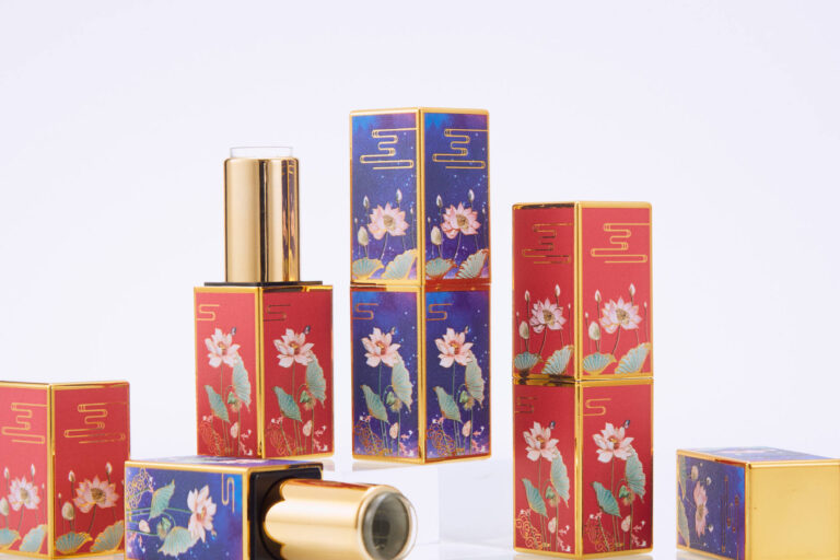 Chinese-style luxury square lipstick tube with elegant design