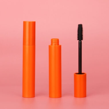 Fashion plastic mascara tube for cosmetic packaging