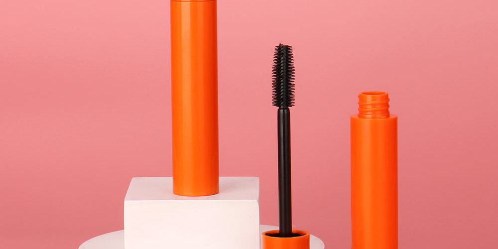 Fashion plastic mascara tube for cosmetic packaging