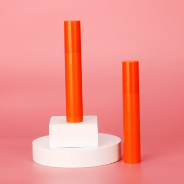 Fashion plastic mascara tube for cosmetic packaging