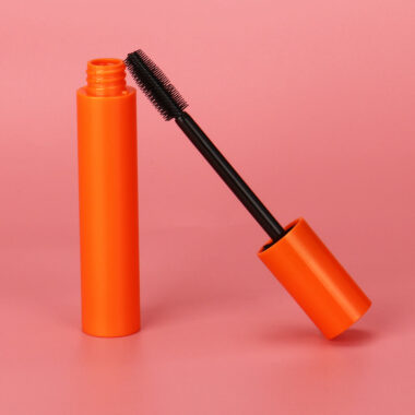 Fashion plastic mascara tube for cosmetic packaging