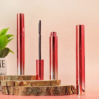 Plastic mascara tube for cosmetic and beauty packaging