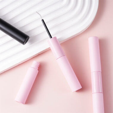Custom double-ended mascara tube for private label brands