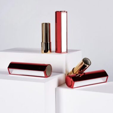 Round lipstick tube with mirror and push button for beauty packaging