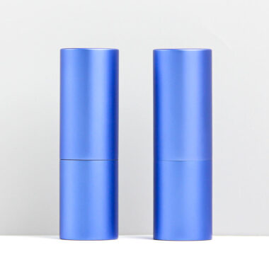 Round magnetic lipstick tube for luxury cosmetic packaging